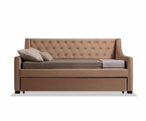 Tufted Upholstered Daybed with Trundle