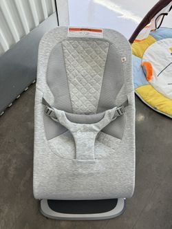 ErgoBaby Bouncer