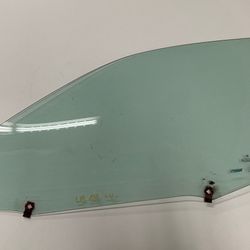 BMW E46 330i 325i 323i Sedan Driver Front Window Glass