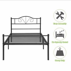 Metal bed frame- baseli