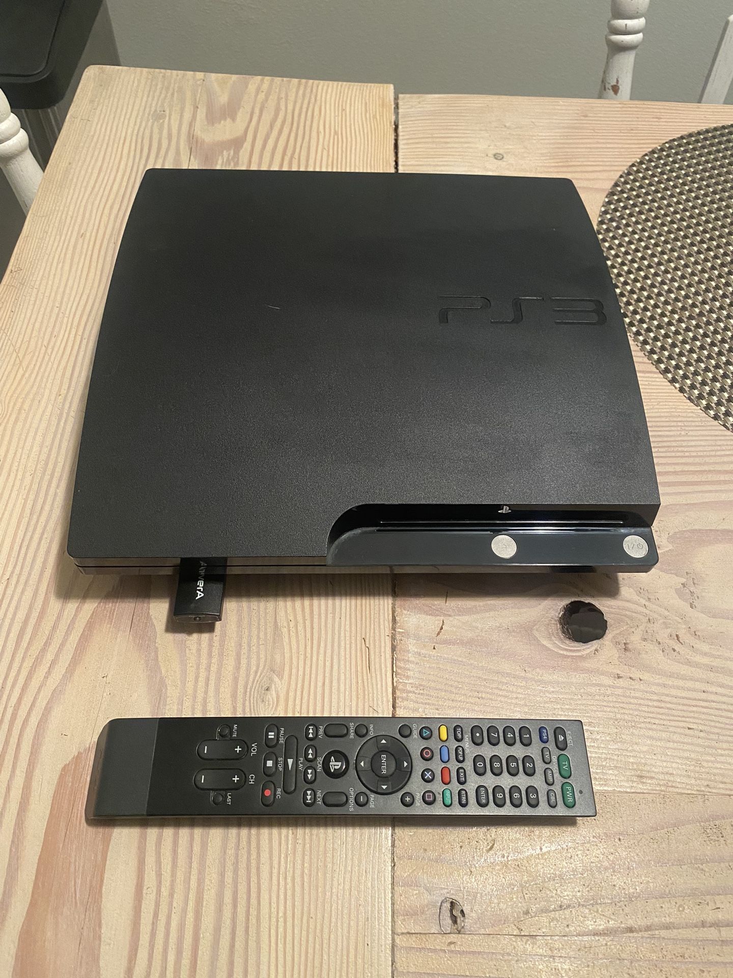 PlayStation 3 / PS3 Console With Sony PlayStation 4 Media Remote, Blu-ray dvd video games