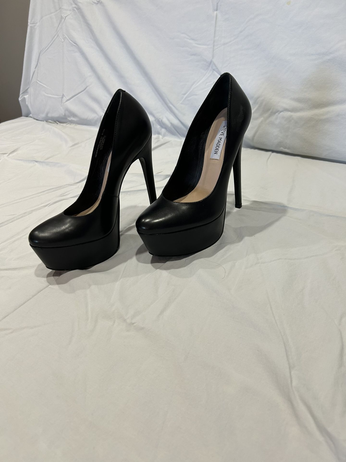New Black Pumps!!
