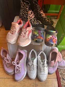 Shoes and more shoes Bundle