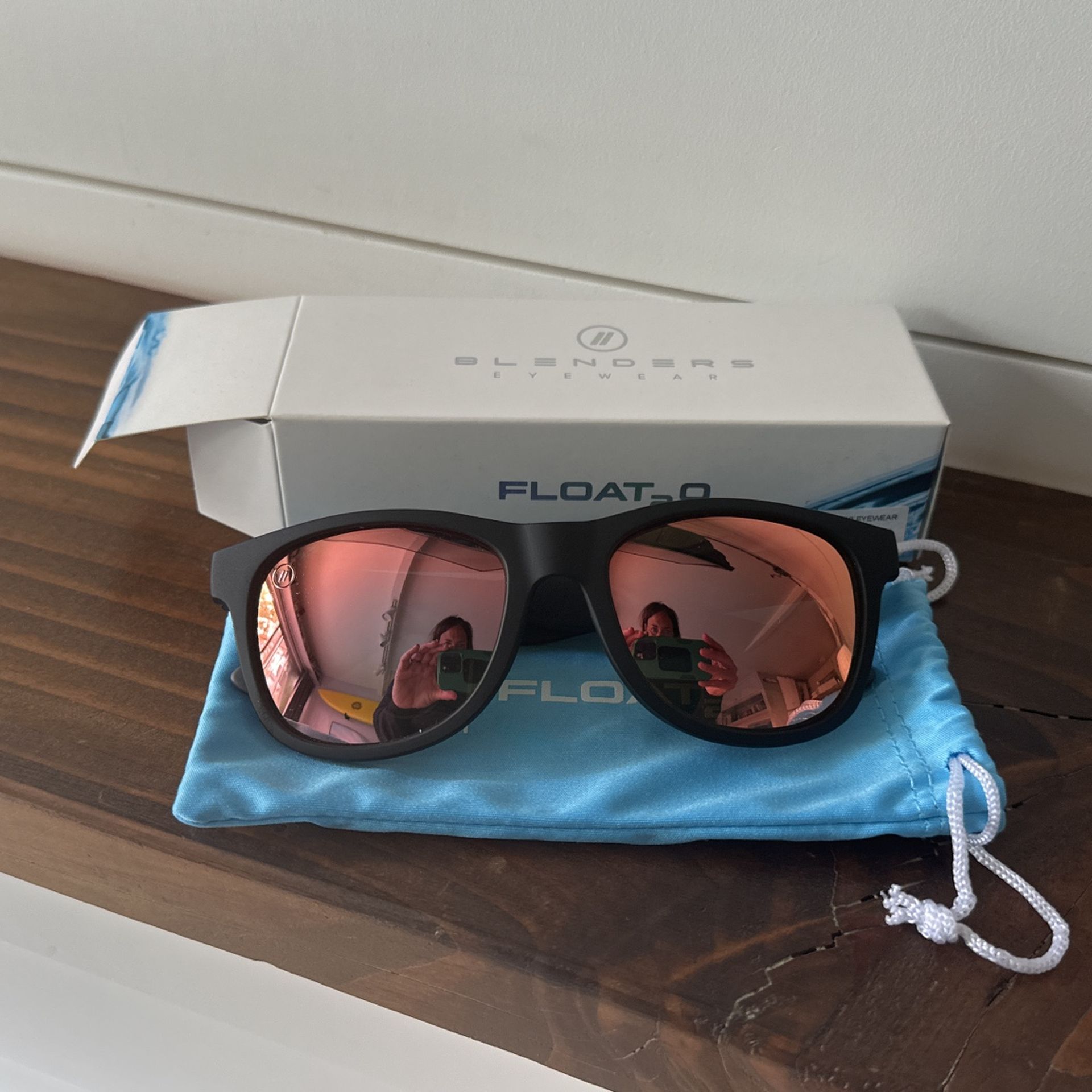 Blenders Sunglasses New In Box “salty Beach”