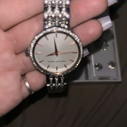 Women’s Watch 