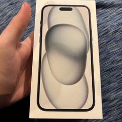 iPhone 15 Plus