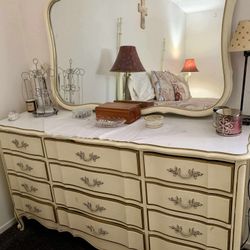 Vintage Full Size Bedroom Set