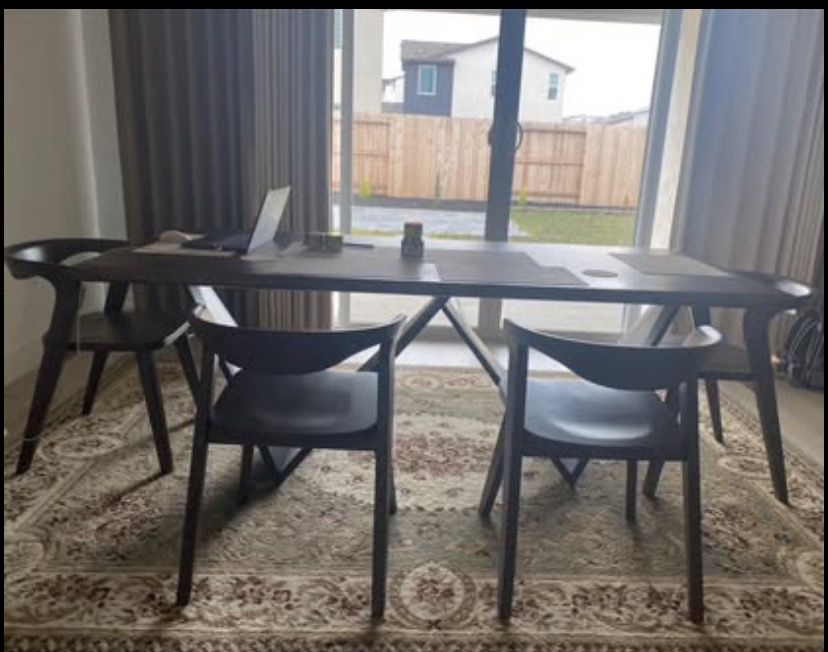 Custom Made Modern Dark Wood Dining Table and 4 Chairs With Area Rug