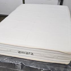 LIKE NEW!  Awara Natural Hybrid Full Mattress - Delivery Available