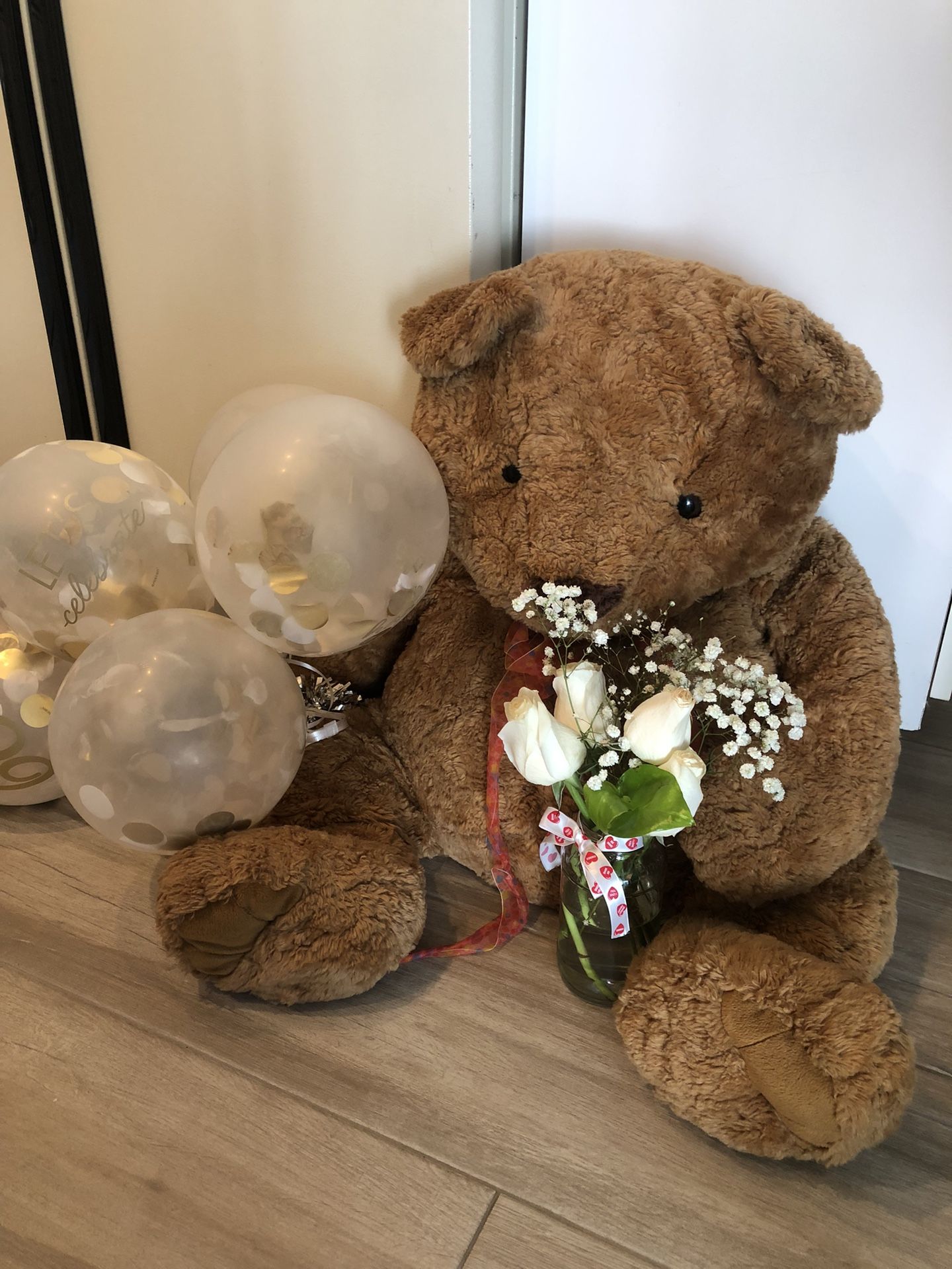 Teddy Bear    Perfect For Valentine’s Day