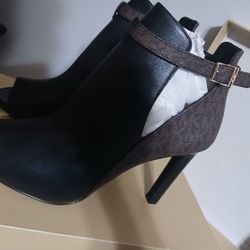 Michael Kors Ankle Bootis