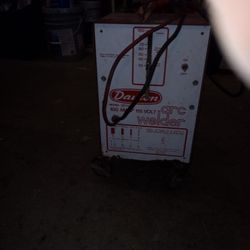 110 Dayton  Mark Welder Dayton