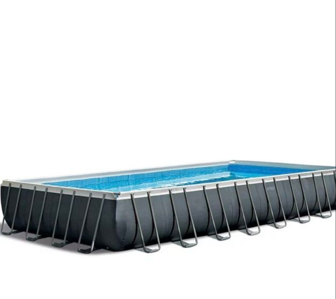 MASSIVE POOL