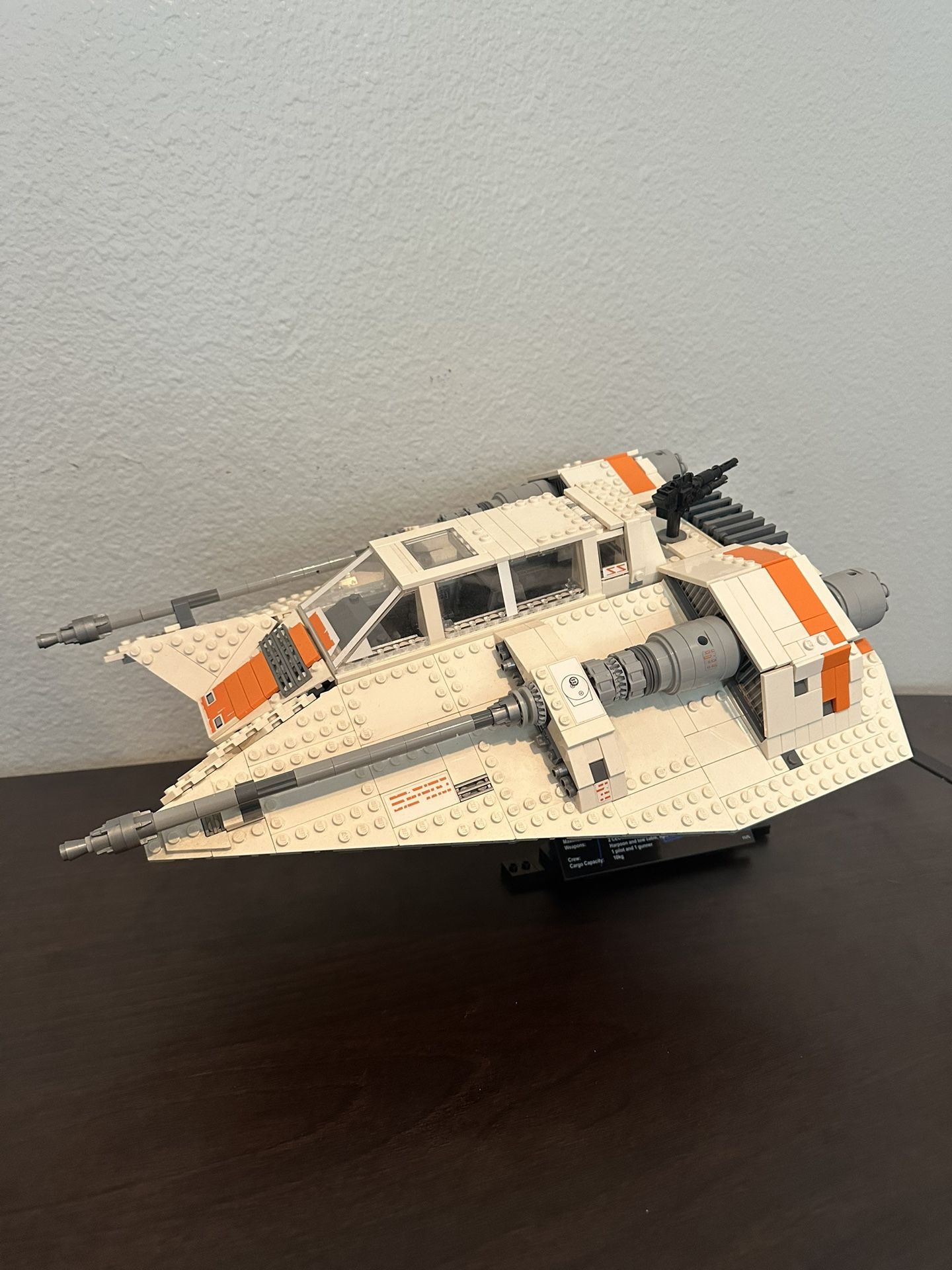 Lego UCS Snowspeeder 75144 No minifigures