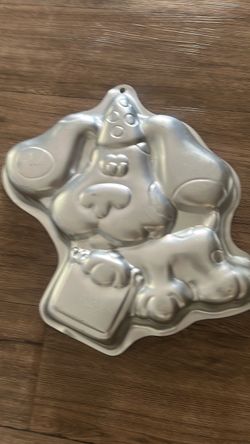 Blue's Clues Aluminum Wilton Easter Chick In Egg Baby Bird Aluminum Cake Pan