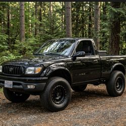 Toyota Tacoma 