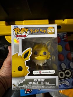 Funko Pop Pokemon Center Jolteon