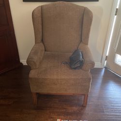 Brown Accent Chair 