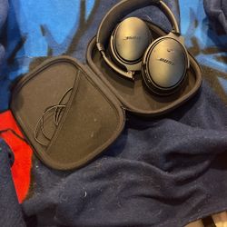 Bose Quietcomfort Headphones