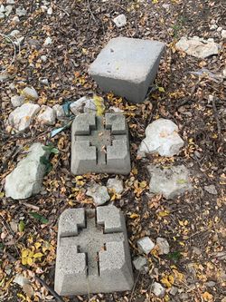 DECK STONES