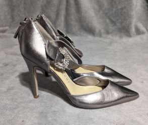 Ivanka Trump Gloree2  High Heels Size 7.5
