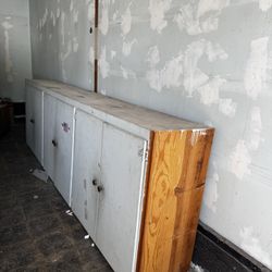 FREE Garage Upper Cabinets 