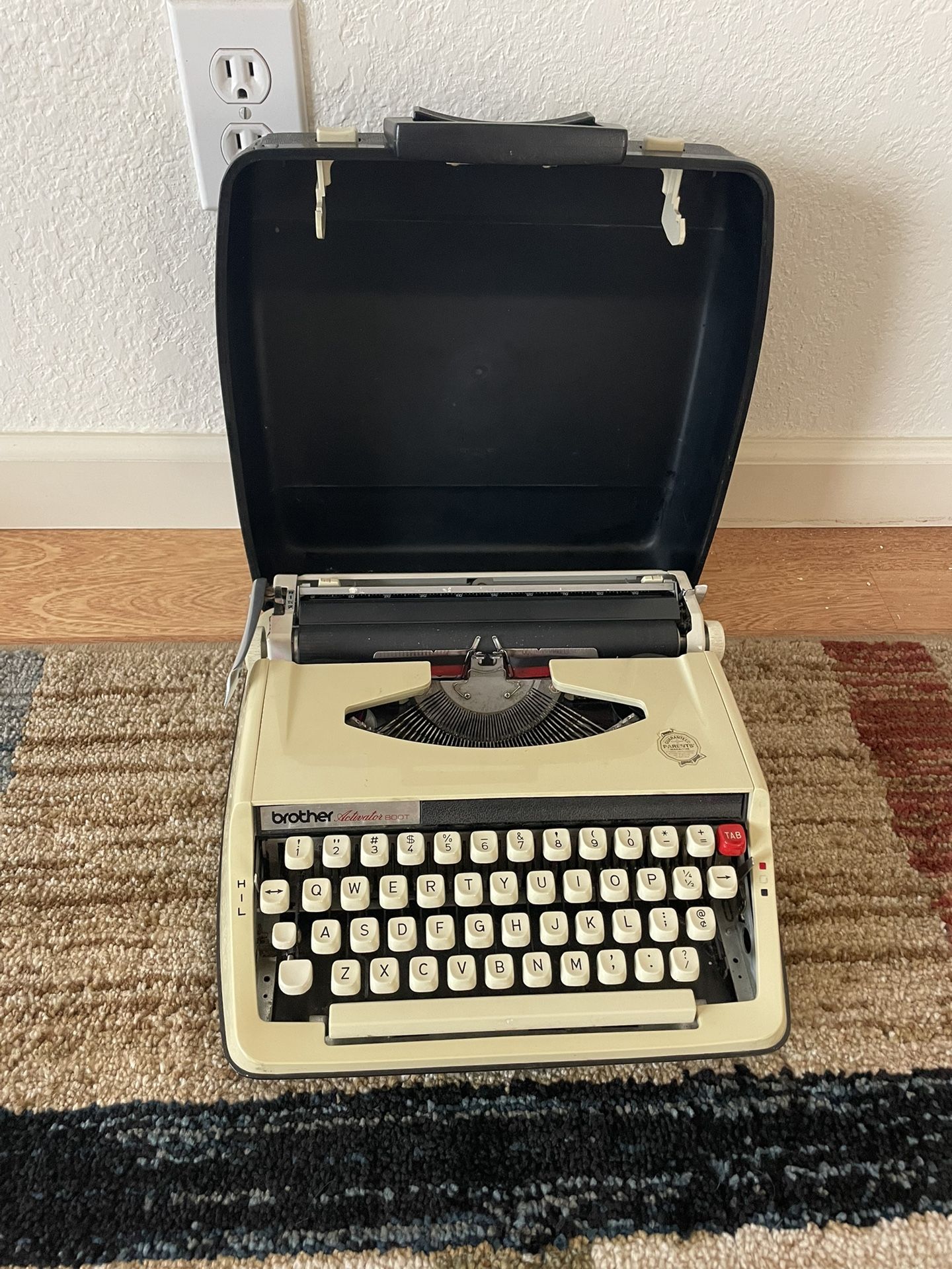 Brother Typewriter 800T