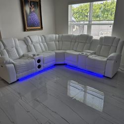 ✨POWER RECLINING SECTIONAL SOFA WITH LED LIGHTS, SPEAKERS, USB PORTS , CUPHOLDERS AND ARM STORAGE 