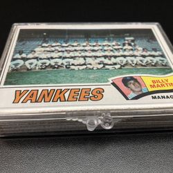 1977 Topps Baseball Team Lots - Yankees, Tigers, White Sox, and Twins —120 Cards