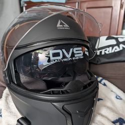 Motorcycle helmet. Size S. Triangle