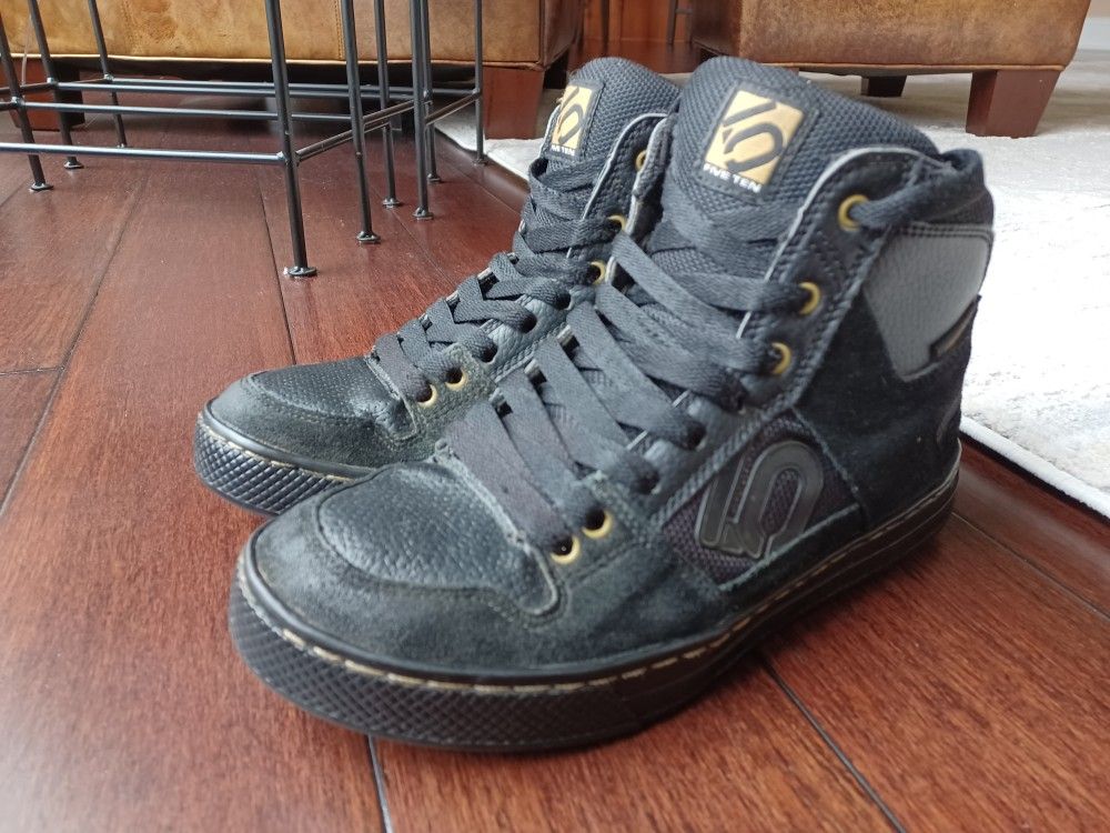 Five Ten Freerider High Mountain Bike Shoes Size 8.5