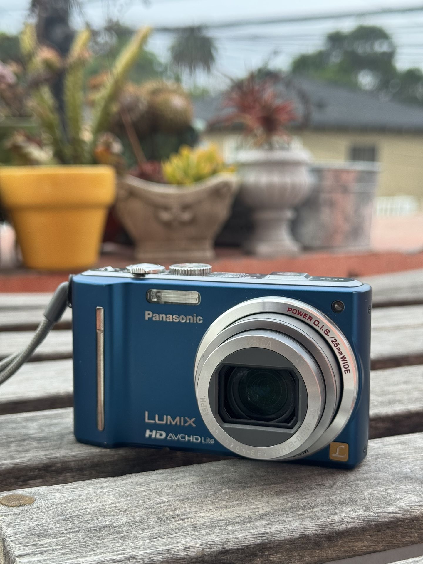 Vintage Panasonic Lumix With Leica Lens - Y2K Digicam