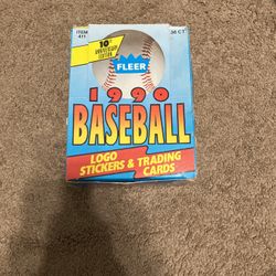  Baseball Cards 