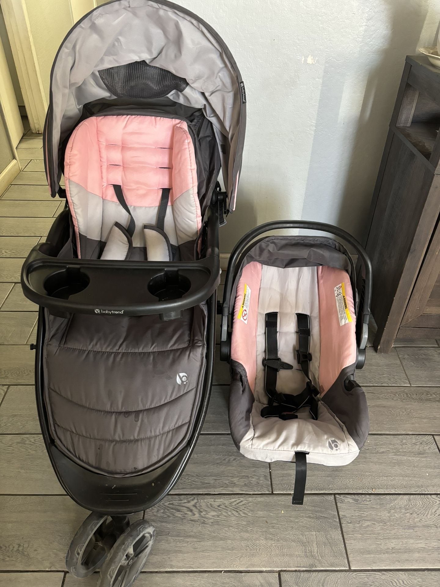 Stroller And Car seat With Base 
