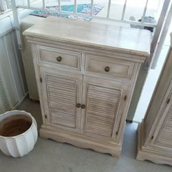 End  Tables