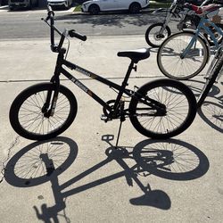 Se racing bmx bike