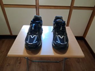 Men's Pumas Sky Jet size 12 brand new all black