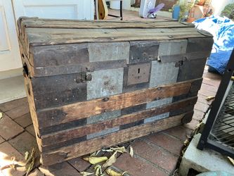 Antique Steamer Trunk