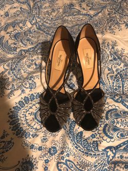 Valentino Louis Vuitton Gucci