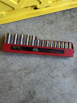 Mac Tools 12 Point socket Set 