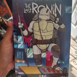 Neca TMNT- Yi and Uno (Signed/Sketched by Ben Bishop)