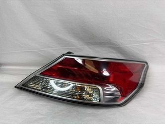 Acura TL right tail light