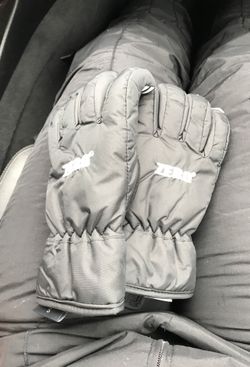 Zero gloves snow