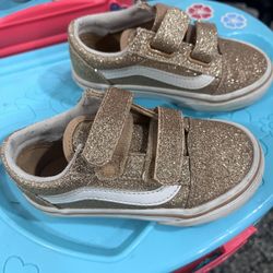 Kids Shoes Size 8