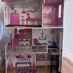 Barbie Dollhouse Dream house And More