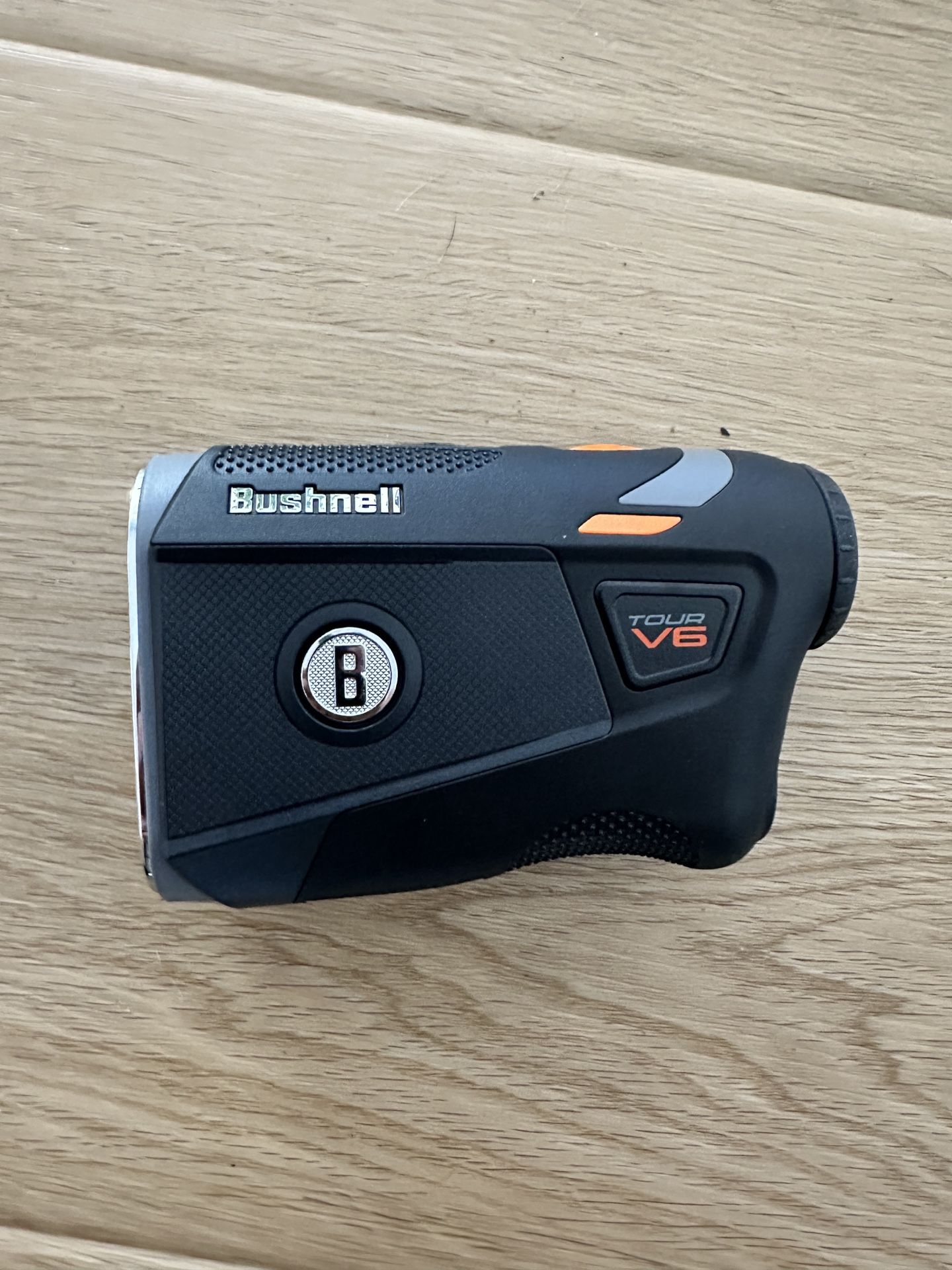 Bushnell Tour V6