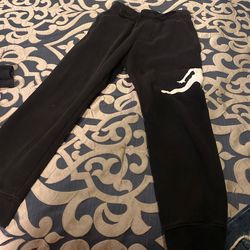 Boy Size medium Jordan Joggers 