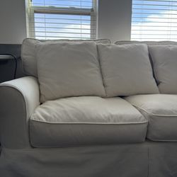 Sofa In Great Condition 