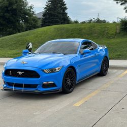 2017 Ford Mustang Automatic 