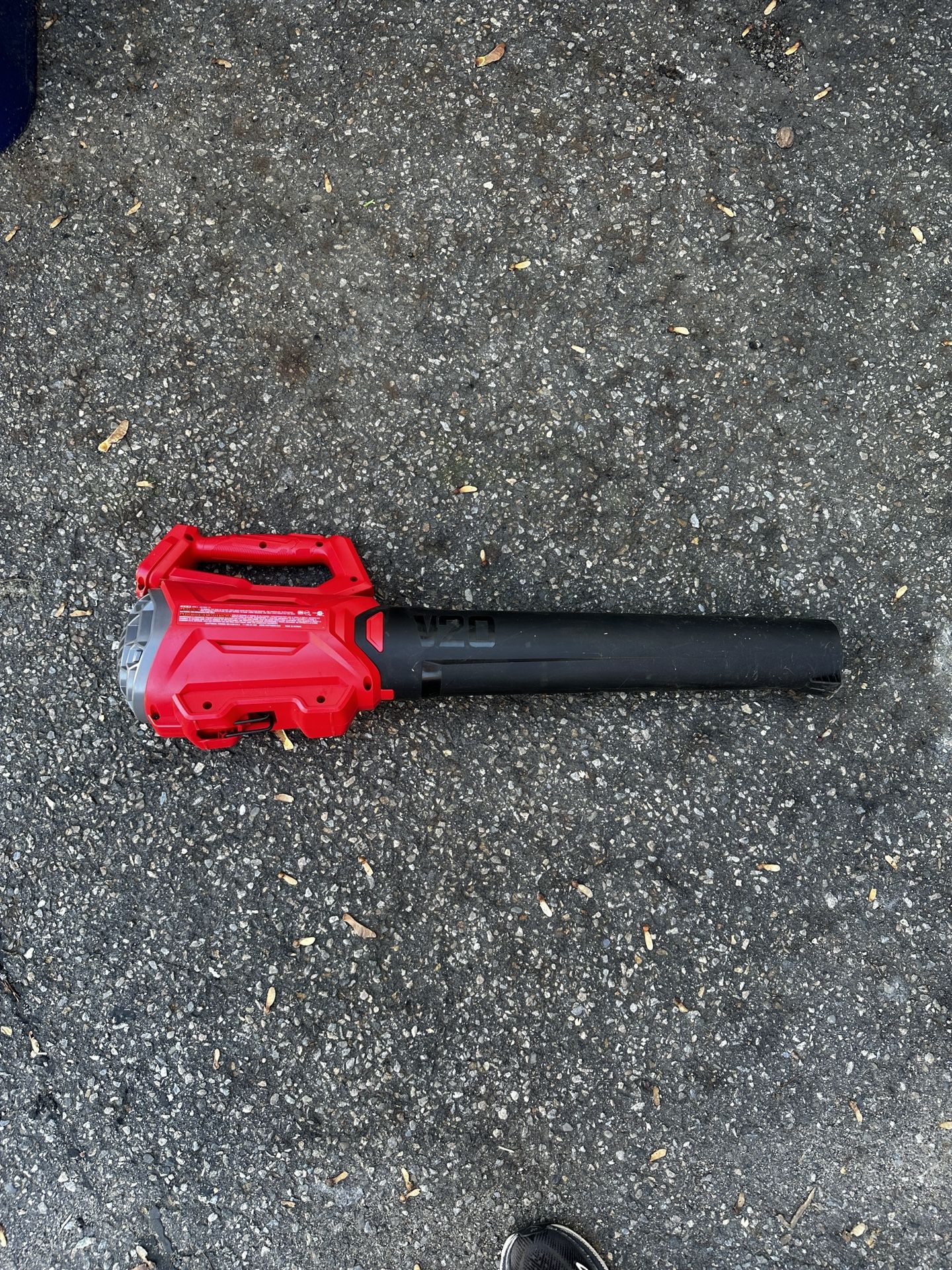 Make An Offer - Craftsman 20v Leaf Blower - W Battery And Charger